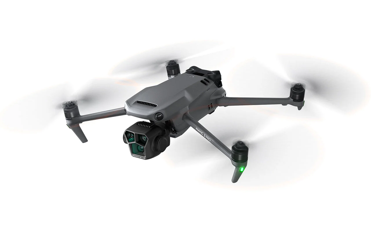 DJI Mavic 3 Pro Fly More Combo (DJI RC Fernsteuerung) - Image 3